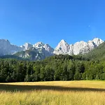 Barbara With Sauna Apartman