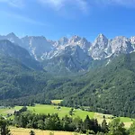 Barbara With Sauna * Gozd Martuljek