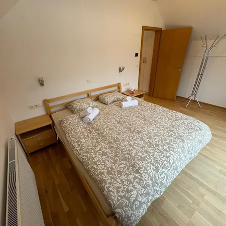 Barbara With Sauna Apartment