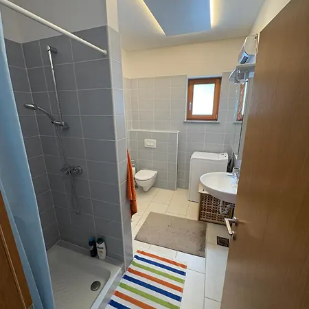 Apartment Barbara With Sauna Gozd Martuljek