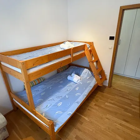 Apartment Barbara With Sauna Gozd Martuljek
